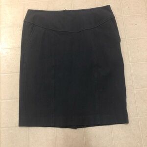 Bananba republic stretchy skirt, size 8, colour grey